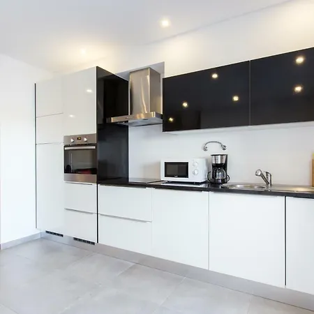 Vitamin Sea, The Terrace Lejlighed